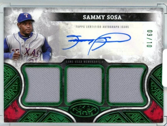 2025 Topps Tier One AT1R-SSO Sammy Sosa Autograph – On-Card Auto